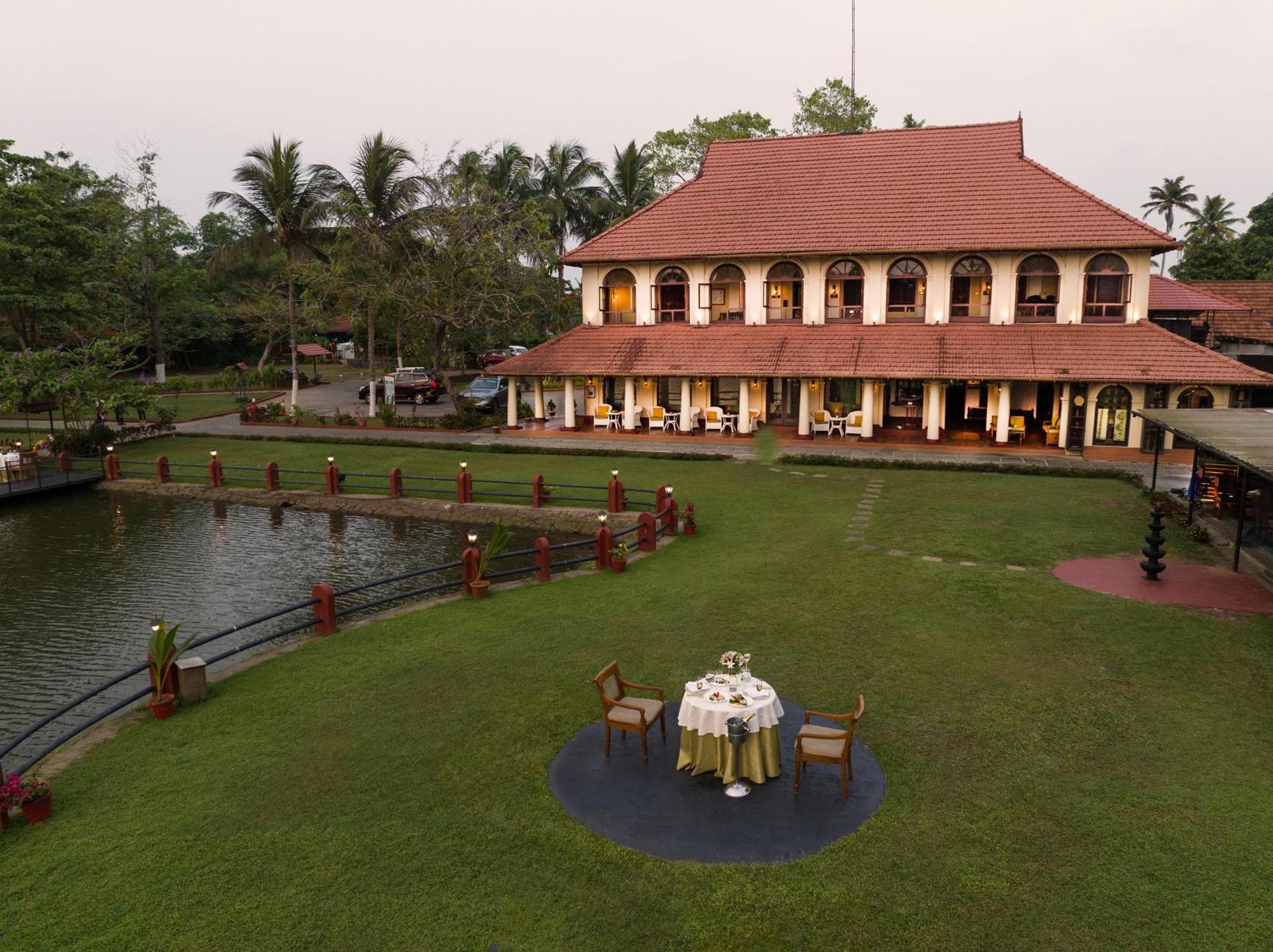 Taj Kumarakom Resort And Spa Kerala Exterior foto