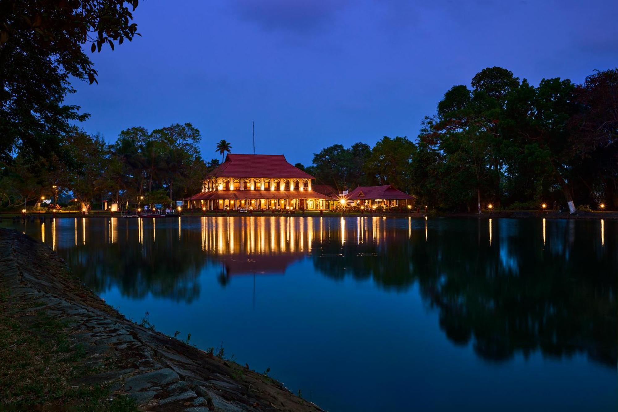 Taj Kumarakom Resort And Spa Kerala Exterior foto